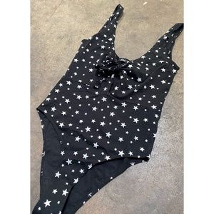 NWOT Lisakai Size Small Star Tie Front Bodysuit